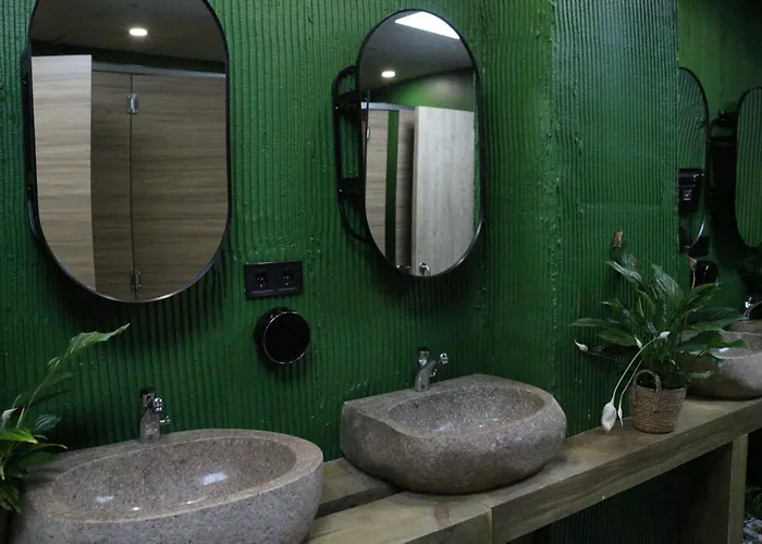 The Pod Village Hostel Valencia