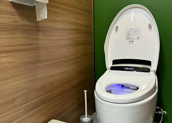 The Pod Village Valencia