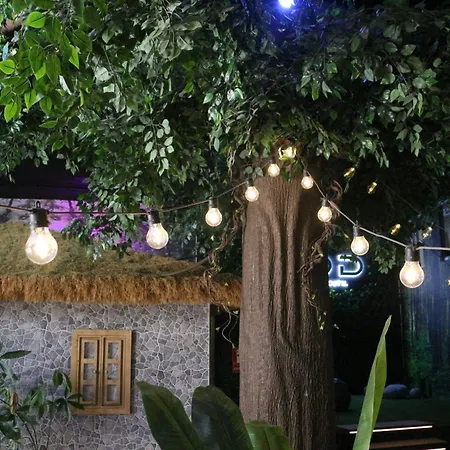 Hostel The Pod Village Valencia